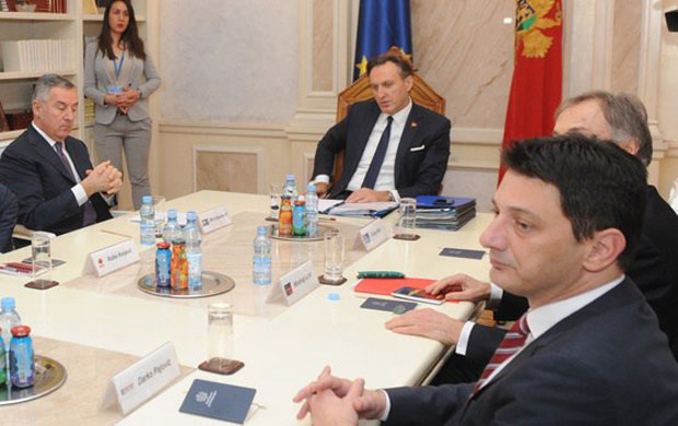 Мило бира министре?